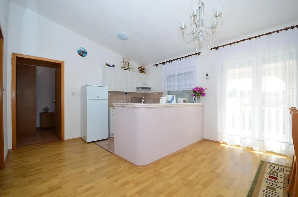 Apartment Vinceljak 0*, Vir Chorvatsko